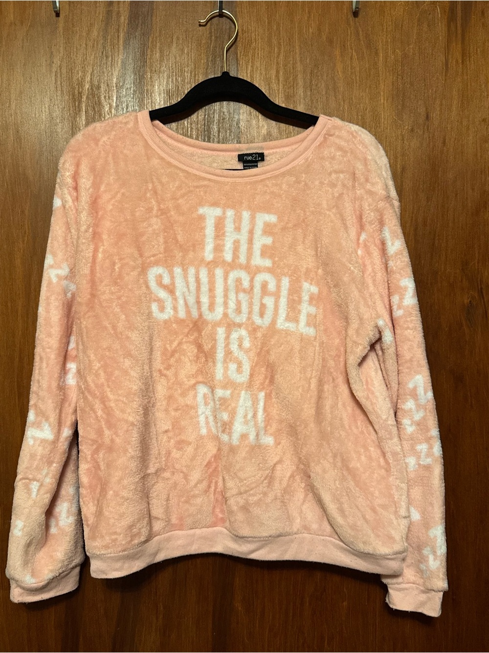 Rue 21 Faux Fur Vintage Y2K The Snuggle is Real Cozy Crewneck Size XL